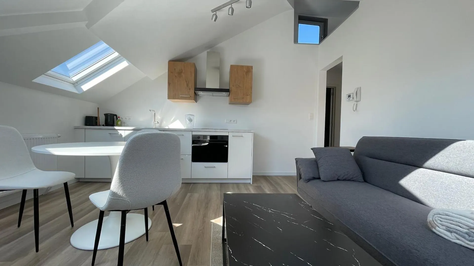 Midi Station 3 Apartment Brussels Belgium