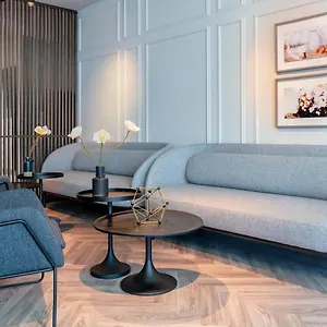 Pillows Centre فندق