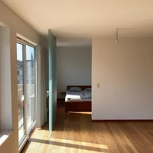 Jolie Studio Avec Vue Sur L'atomium Appartement