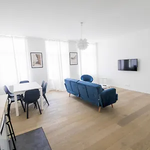  Bed & Breakfast Travelease - Midi