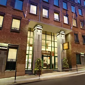 3* Ξενοδοχείο Centre Louise
